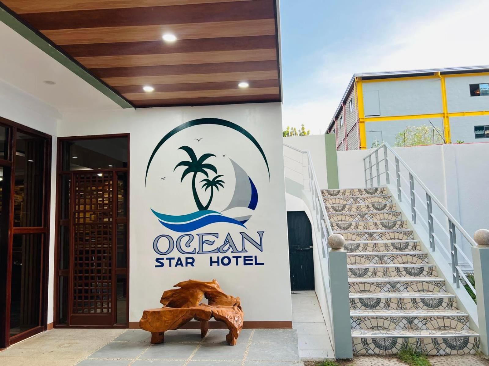 Ocean Star Hotel Корон Экстерьер фото