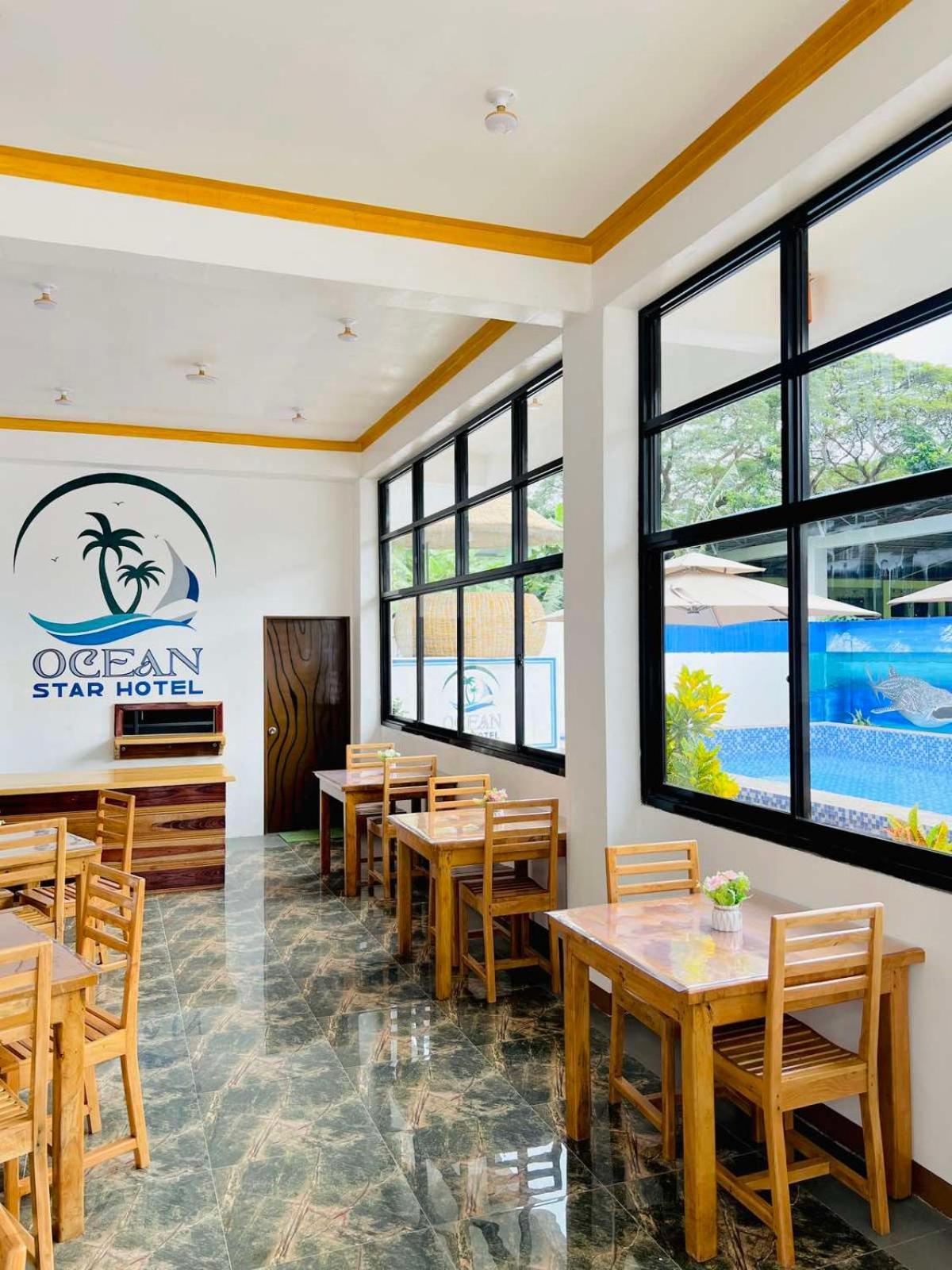 Ocean Star Hotel Корон Экстерьер фото