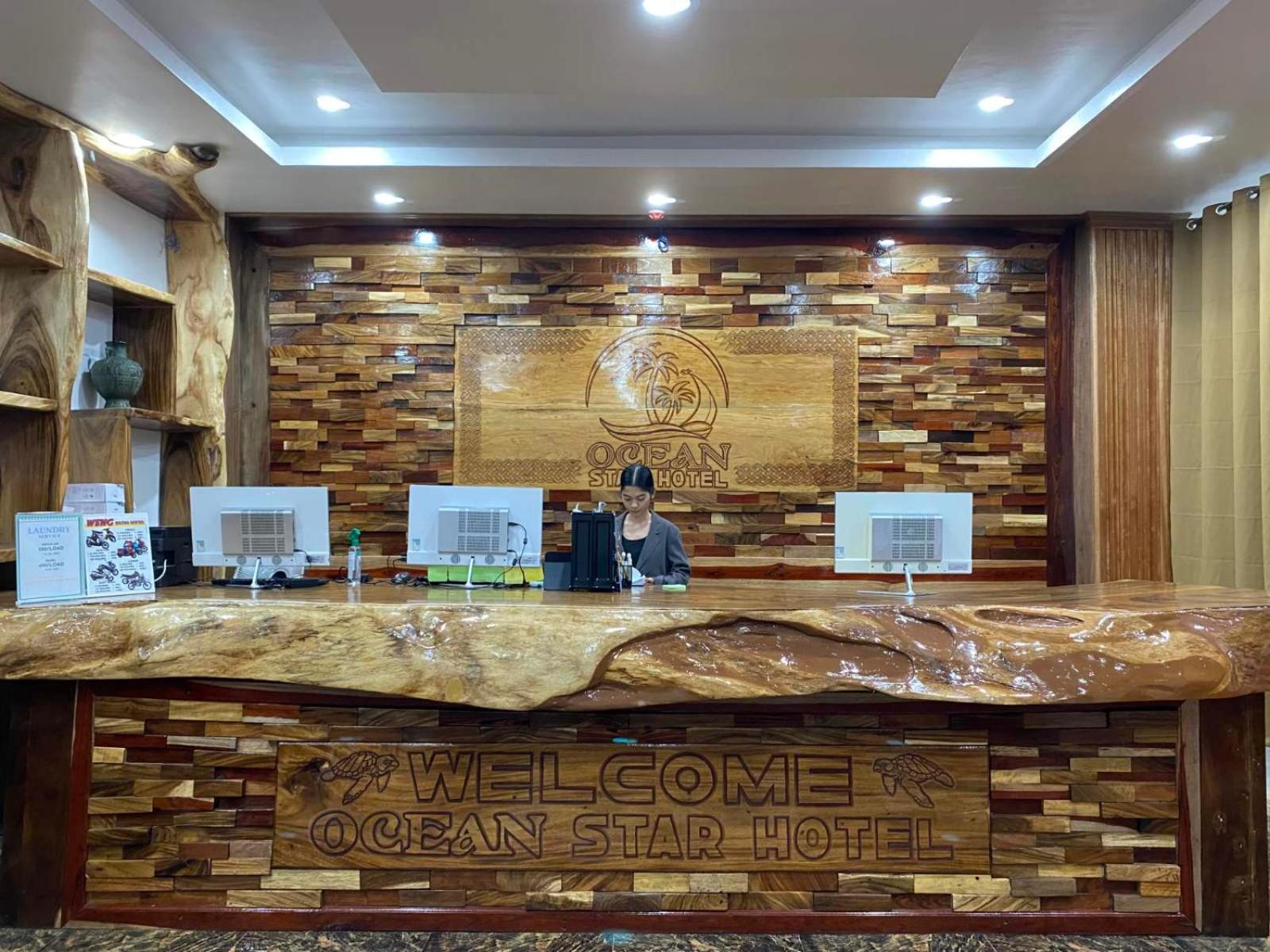 Ocean Star Hotel Корон Экстерьер фото