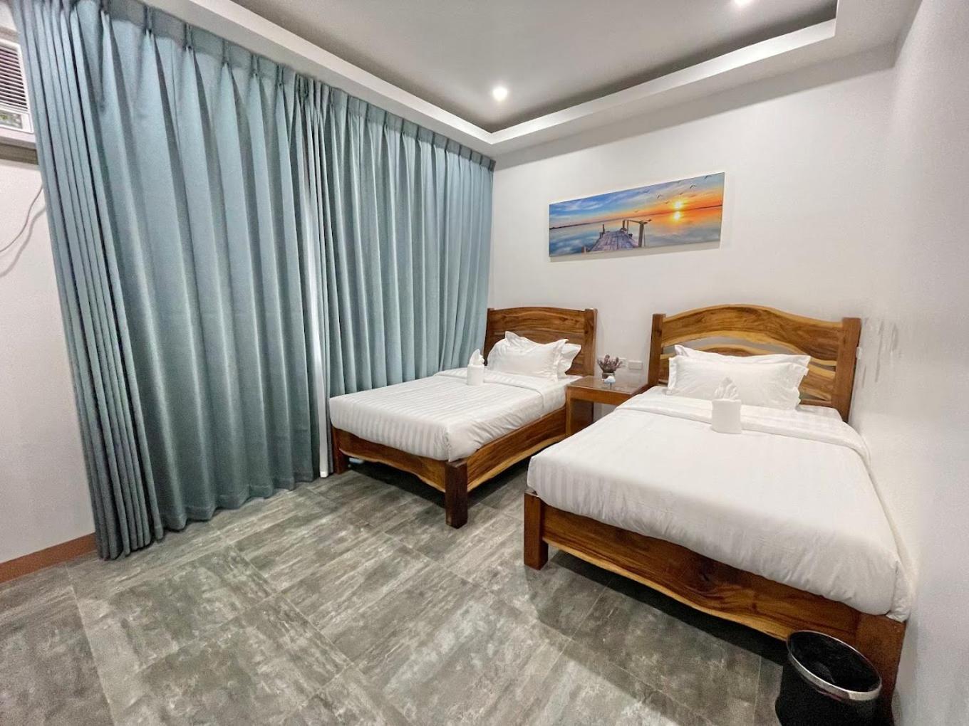 Ocean Star Hotel Корон Экстерьер фото